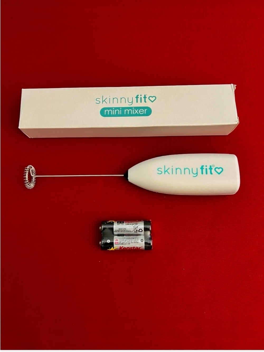 NEW Skinny Fit Mini Mixer Whisk Wand
Blender Drink Mixer - Batteries Included